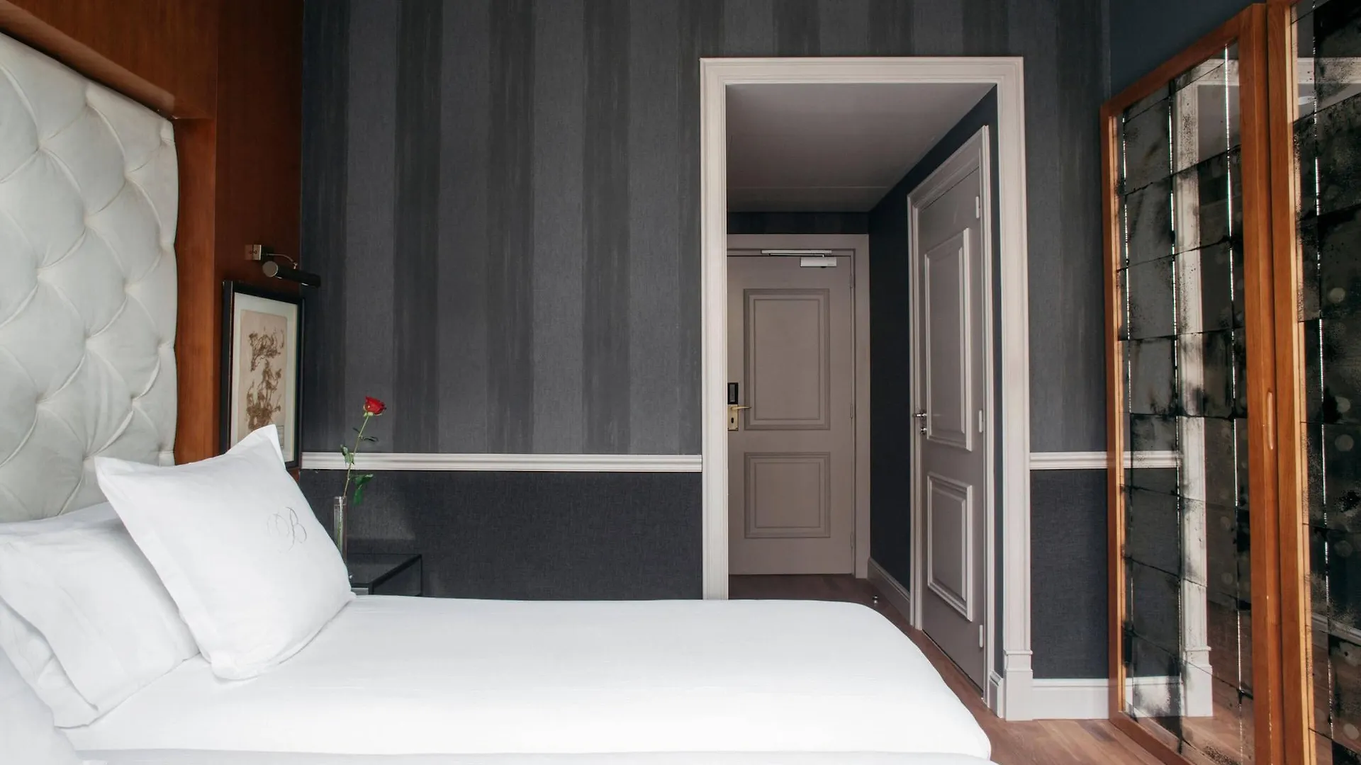Banke Opera, Autograph Collection Hotel Paris