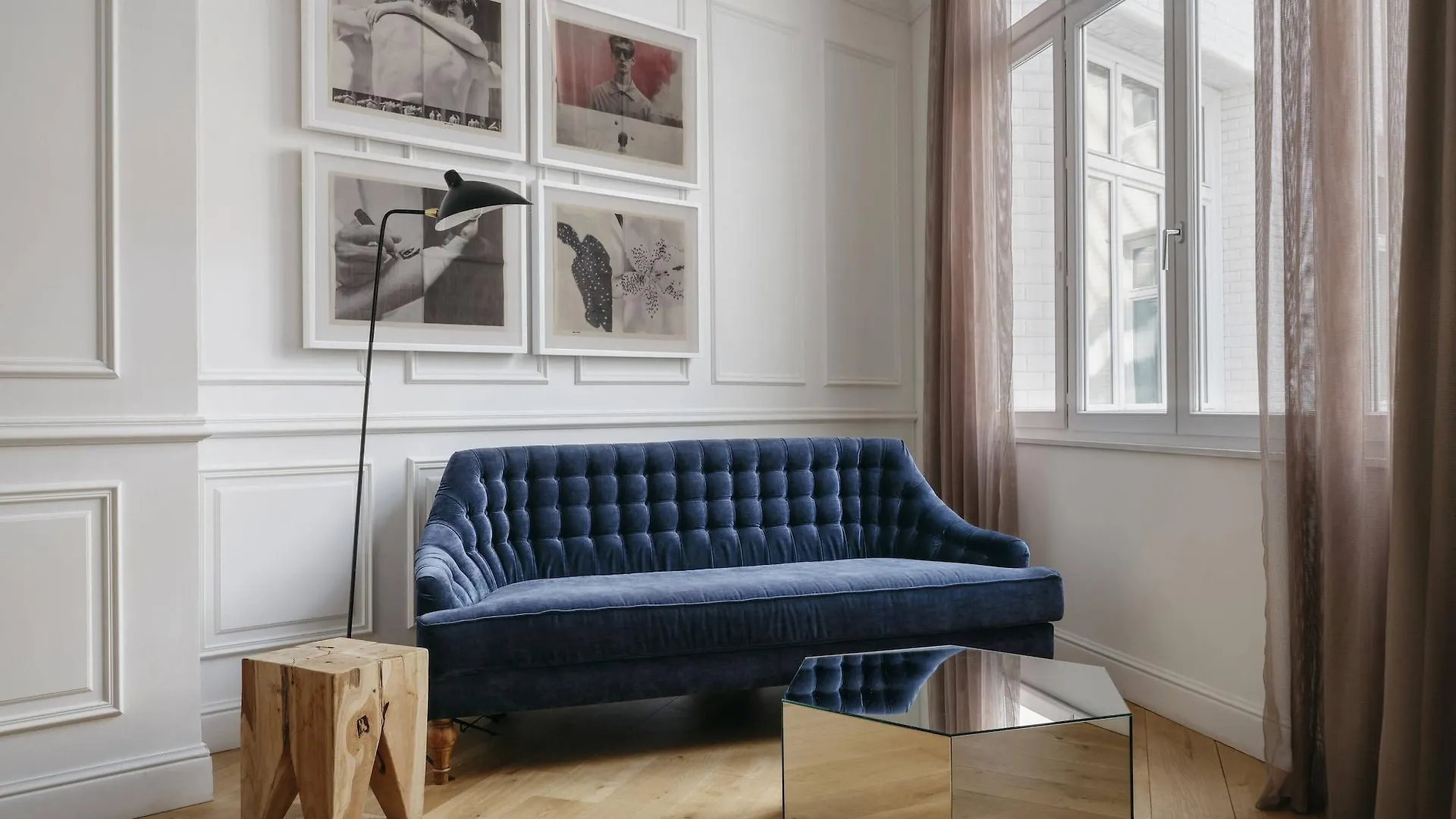Banke Opera, Autograph Collection Paris