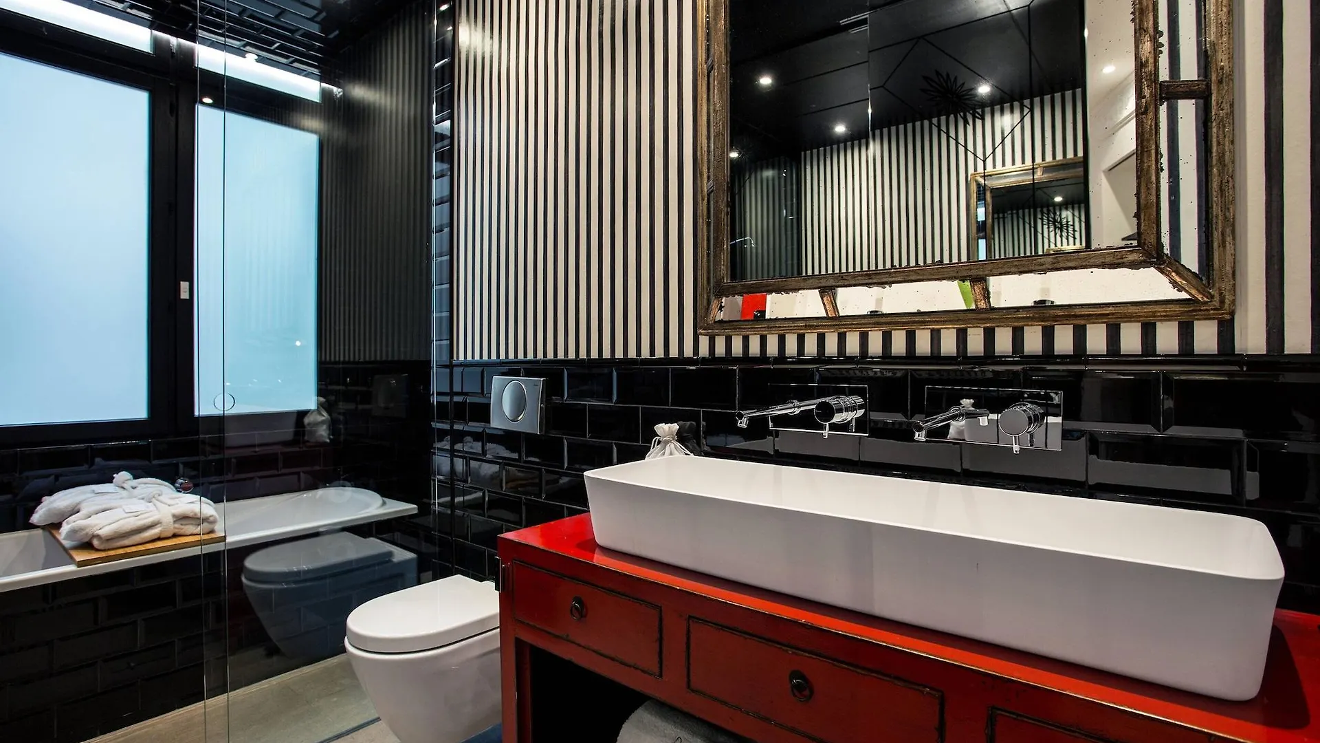 Hotel Banke Opera, Autograph Collection