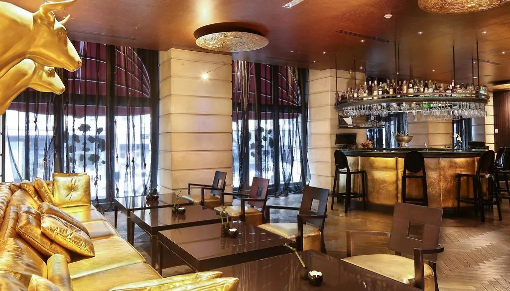 Banke Opera, Autograph Collection Hotel Paris